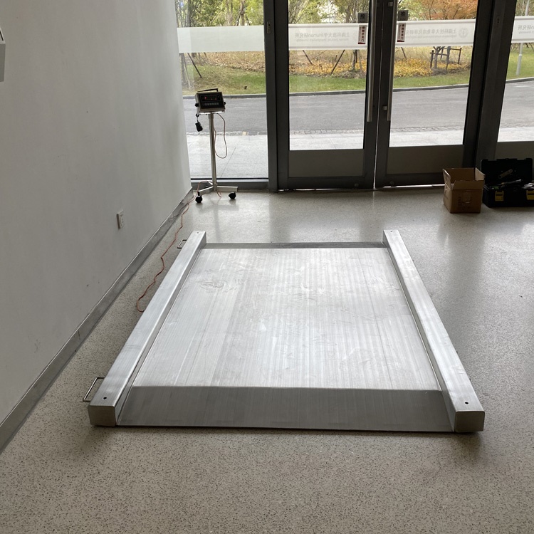 bb贝博网页登录:电子磅秤出产厂商电子地磅智能秤地磅秤秤计重计数